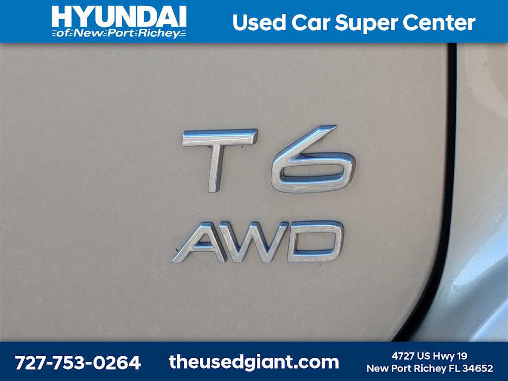 Thumbnail: 2015 Volvo XC60 - 13