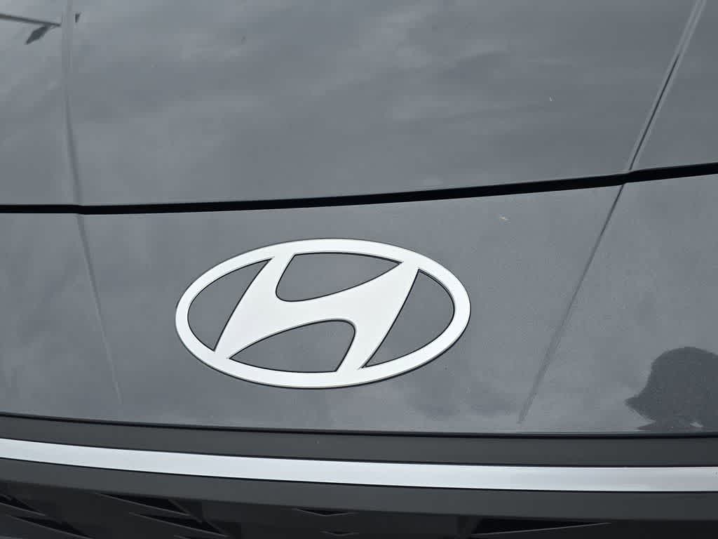 Thumbnail: 2026 Hyundai Elantra - 12