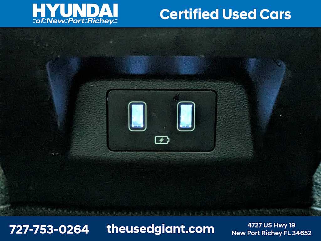 Thumbnail: 2023 Hyundai Santa Cruz - 16