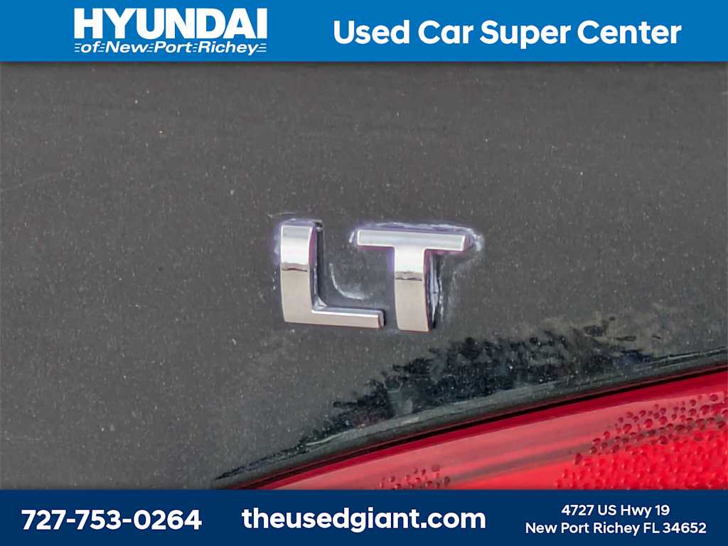 Thumbnail: 2017 Chevrolet Cruze - 12