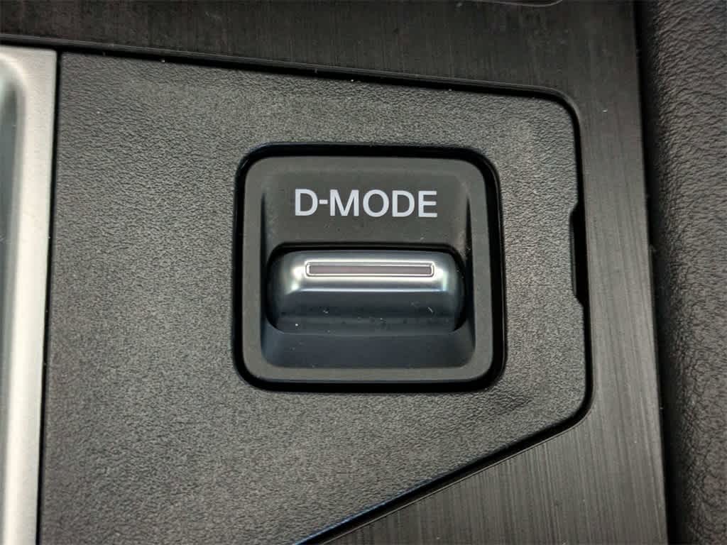 Thumbnail: 2025 Nissan Kicks - 23