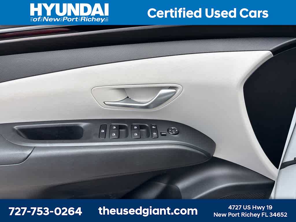 Thumbnail: 2022 Hyundai Tucson - 9