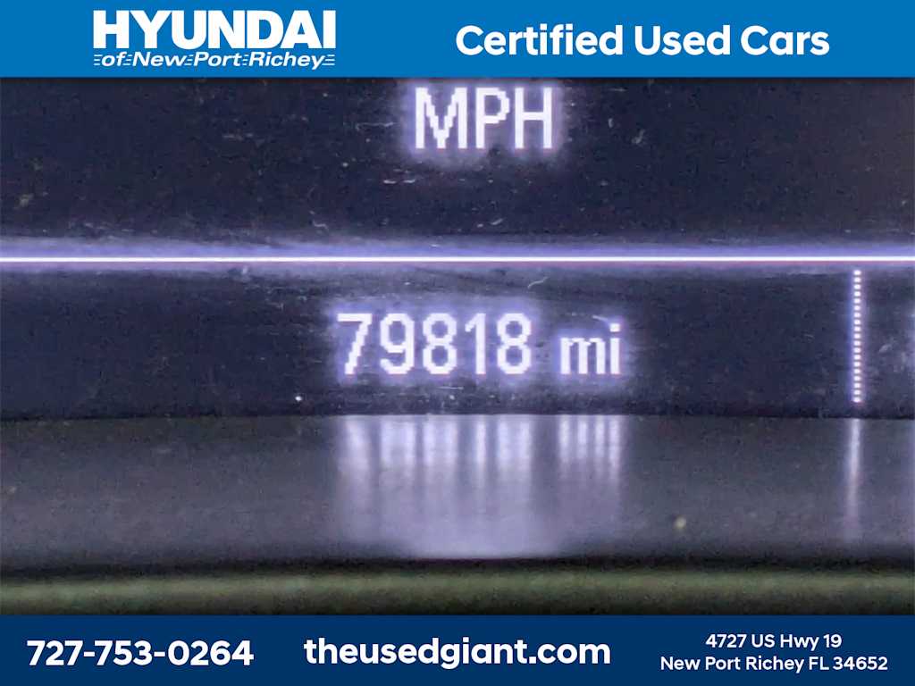 Thumbnail: 2019 Chevrolet Colorado - 32