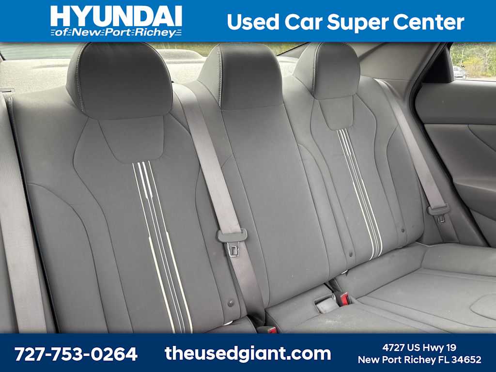 Thumbnail: 2023 Hyundai Elantra - 8