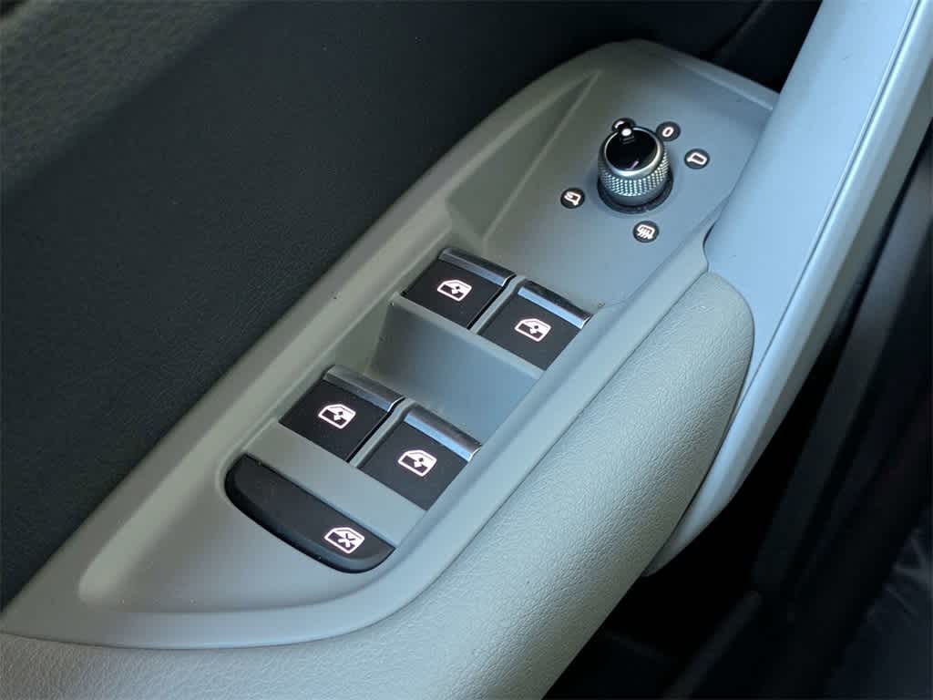 Thumbnail: 2018 Audi Q5 - 35