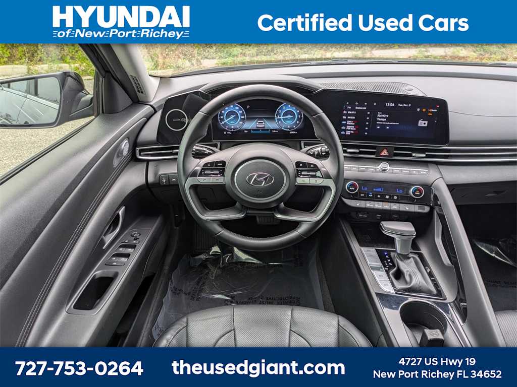 Thumbnail: 2022 Hyundai Elantra - 16