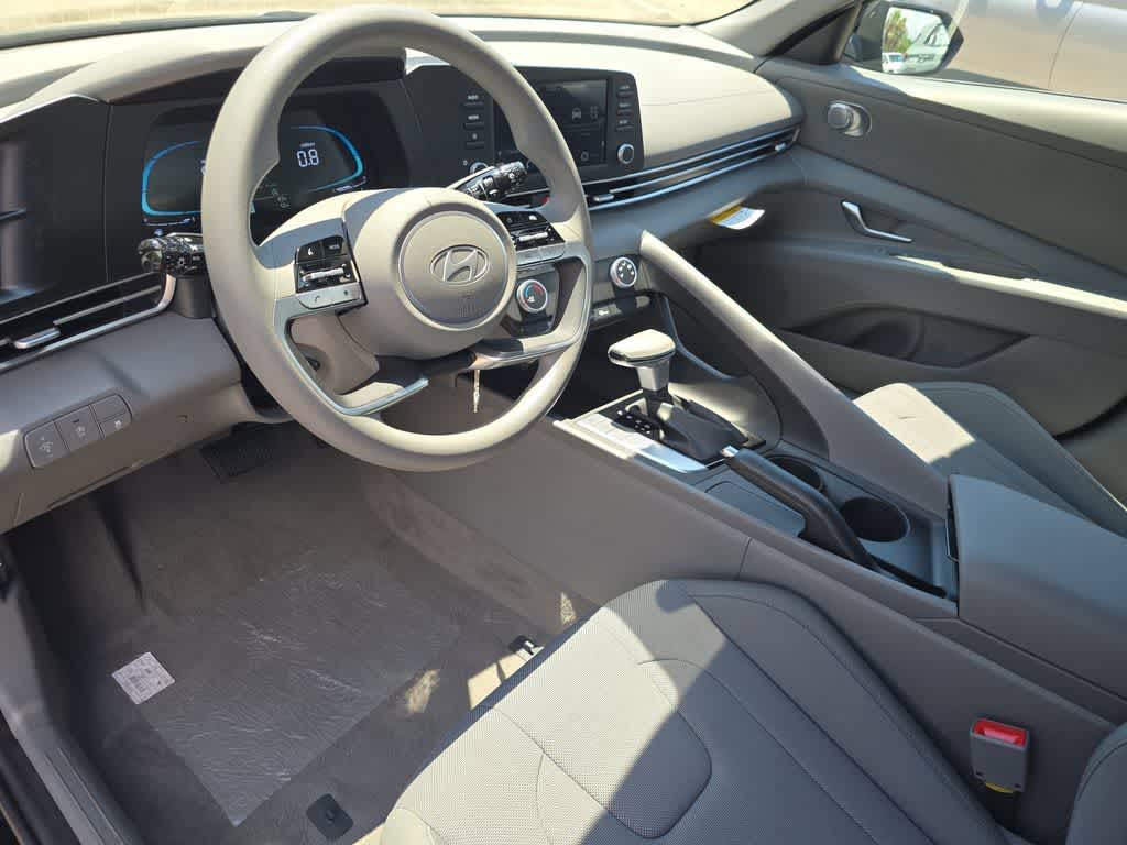 Thumbnail: 2026 Hyundai Elantra - 15