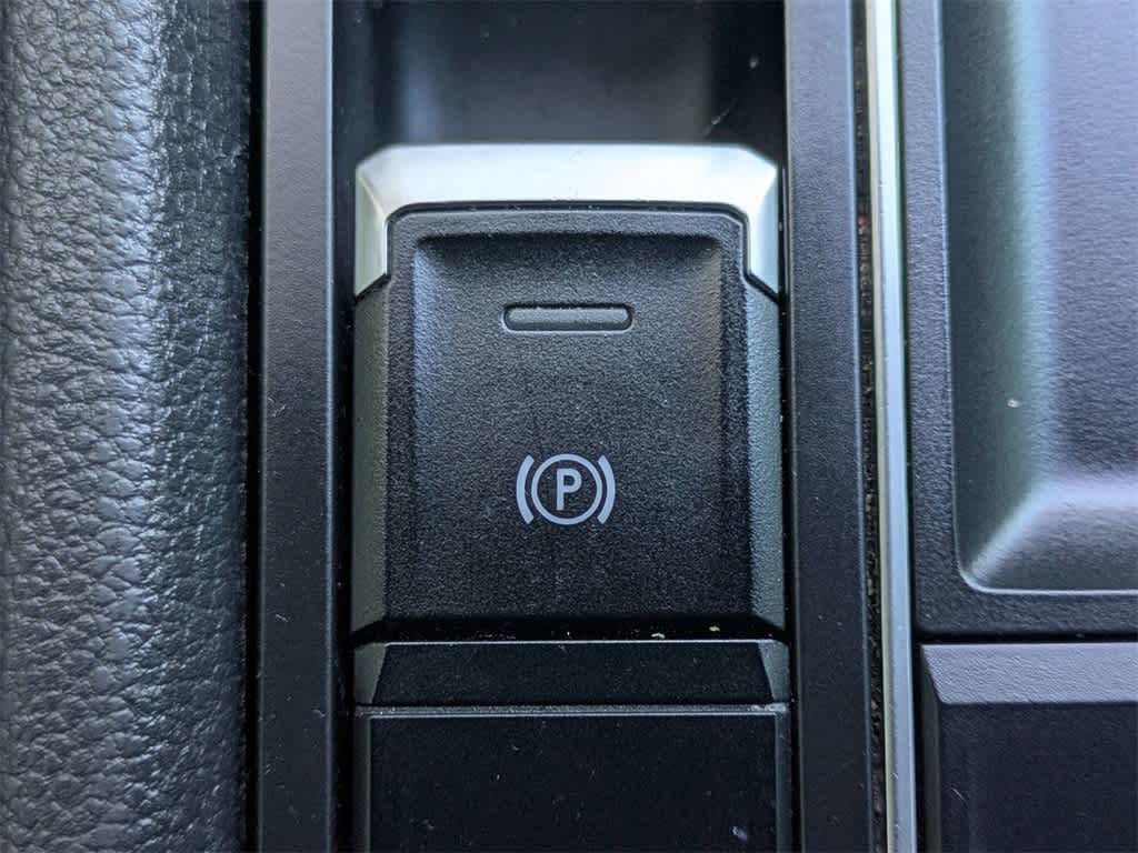 Thumbnail: 2018 Volkswagen Atlas - 27