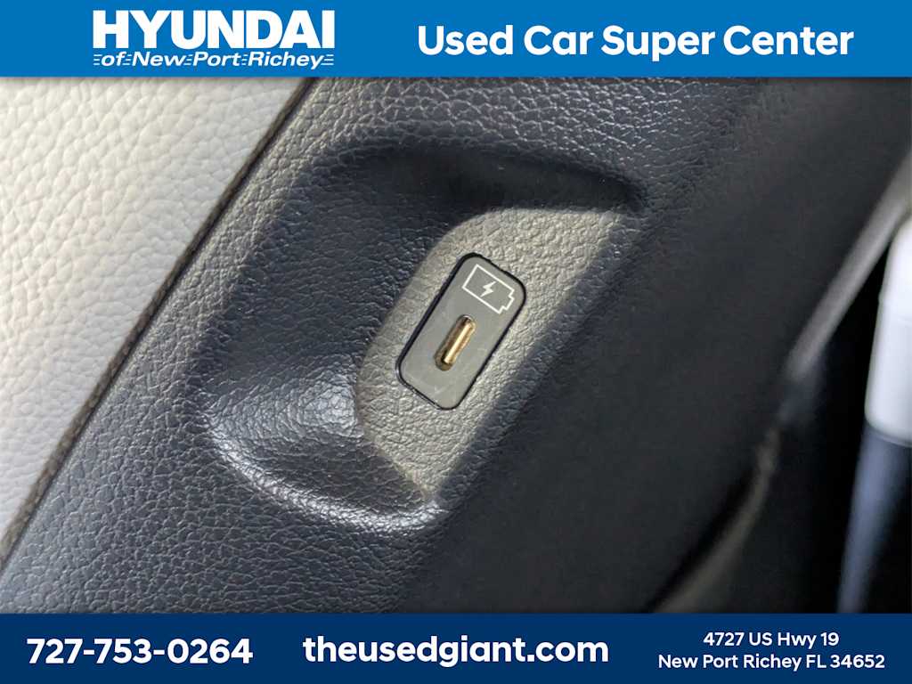 Thumbnail: 2023 Hyundai Palisade - 20