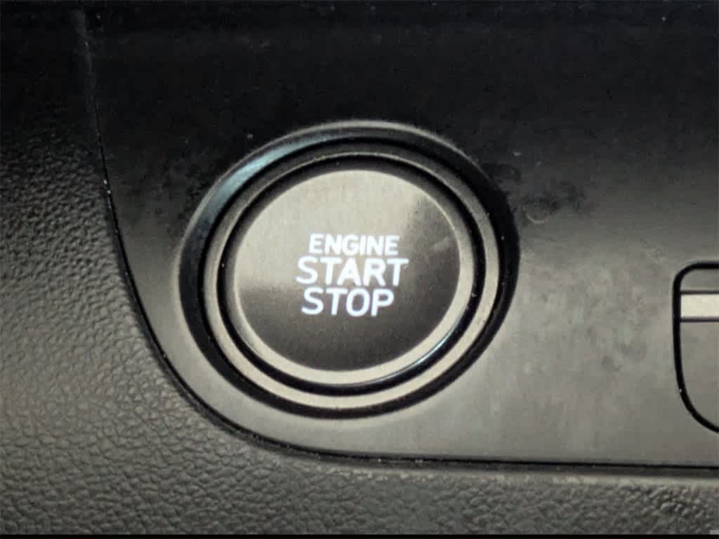 Thumbnail: 2023 Hyundai Elantra - 32