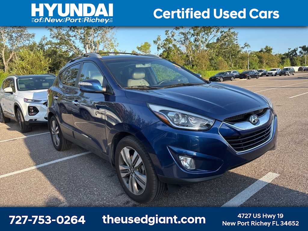 Thumbnail: 2015 Hyundai Tucson - 4