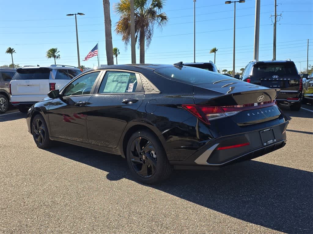 Thumbnail: 2026 Hyundai Elantra - 4