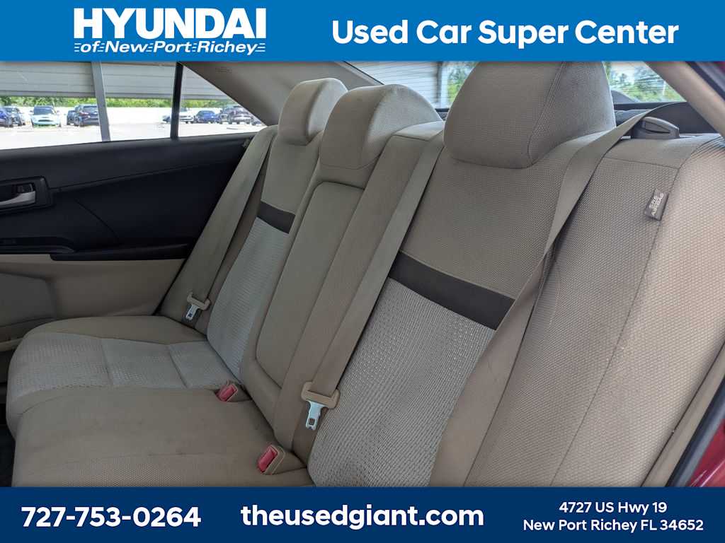 Thumbnail: 2012 Toyota Camry - 14