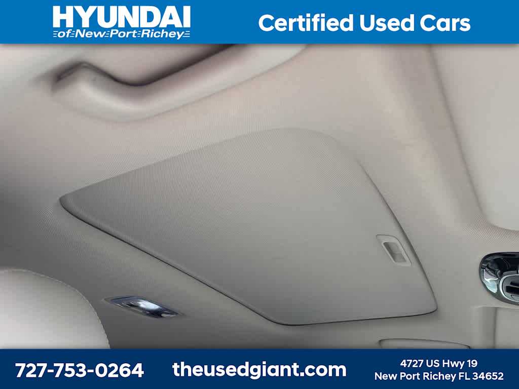 Thumbnail: 2022 Hyundai Tucson - 8