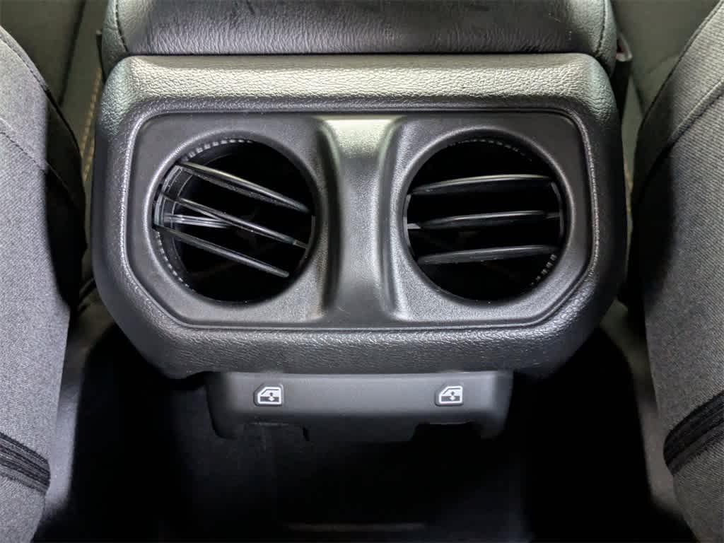 Thumbnail: 2025 Jeep Wrangler - 16