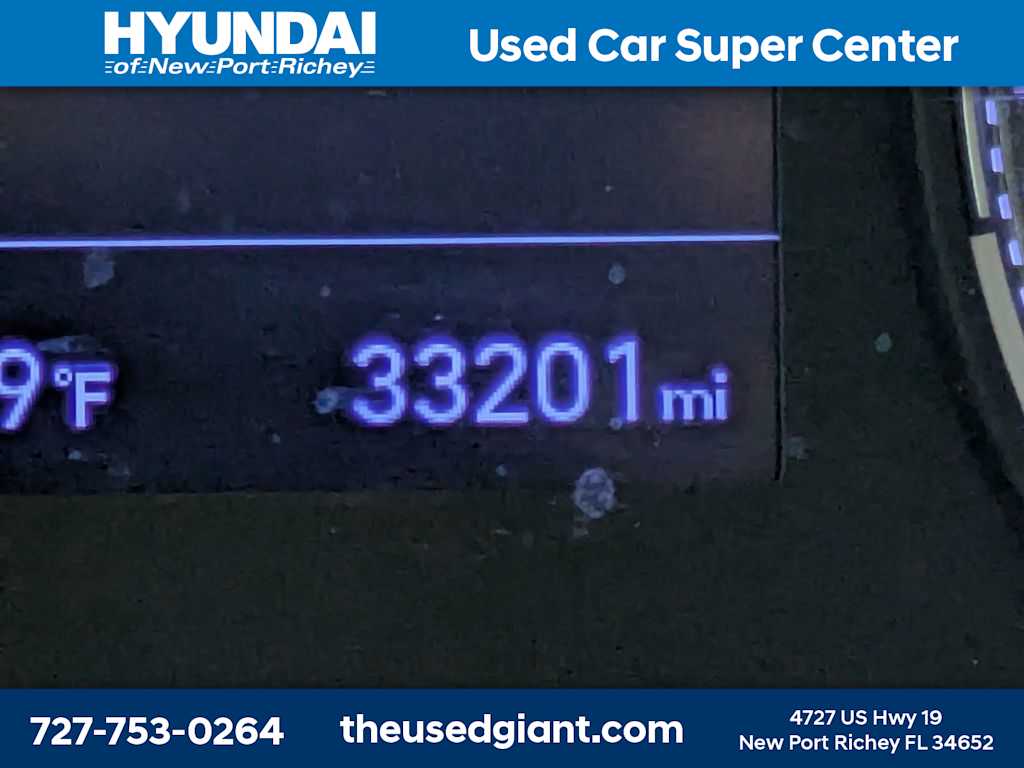 Thumbnail: 2022 Hyundai Venue - 29