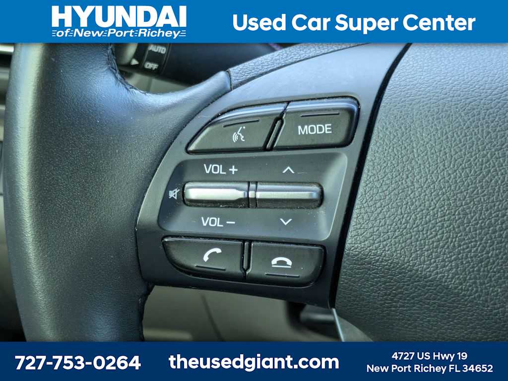 Thumbnail: 2020 Hyundai Elantra - 30