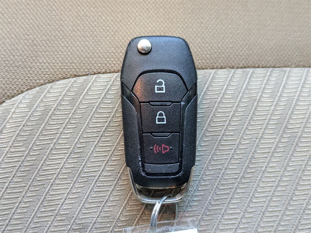 Thumbnail: 2017 Ford Explorer - 32