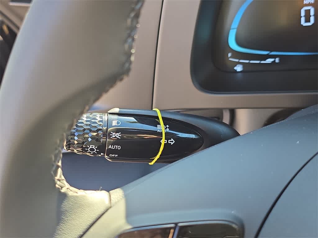 Thumbnail: 2026 Hyundai Elantra - 24