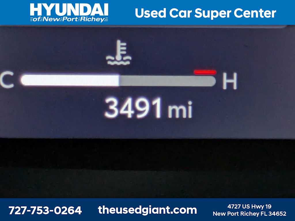 Thumbnail: 2025 Toyota RAV4 - 42