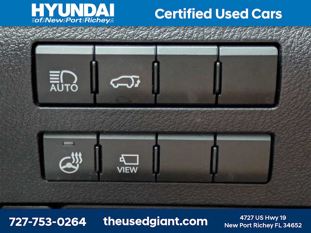 Thumbnail: 2021 Lexus RX - 33