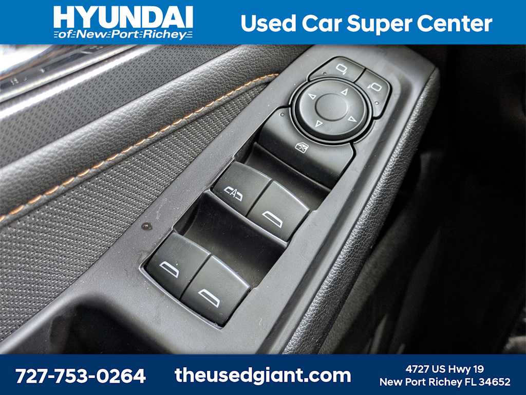 Thumbnail: 2020 Chevrolet Traverse - 38