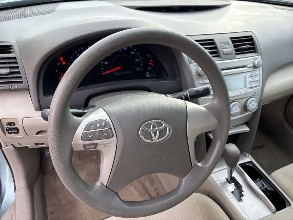 Thumbnail: 2011 Toyota Camry - 11