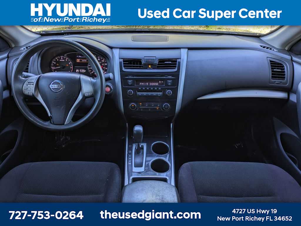 Thumbnail: 2013 Nissan Altima - 14