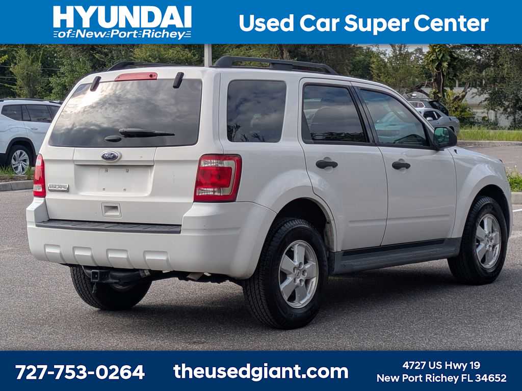 Thumbnail: 2012 Ford Escape - 5