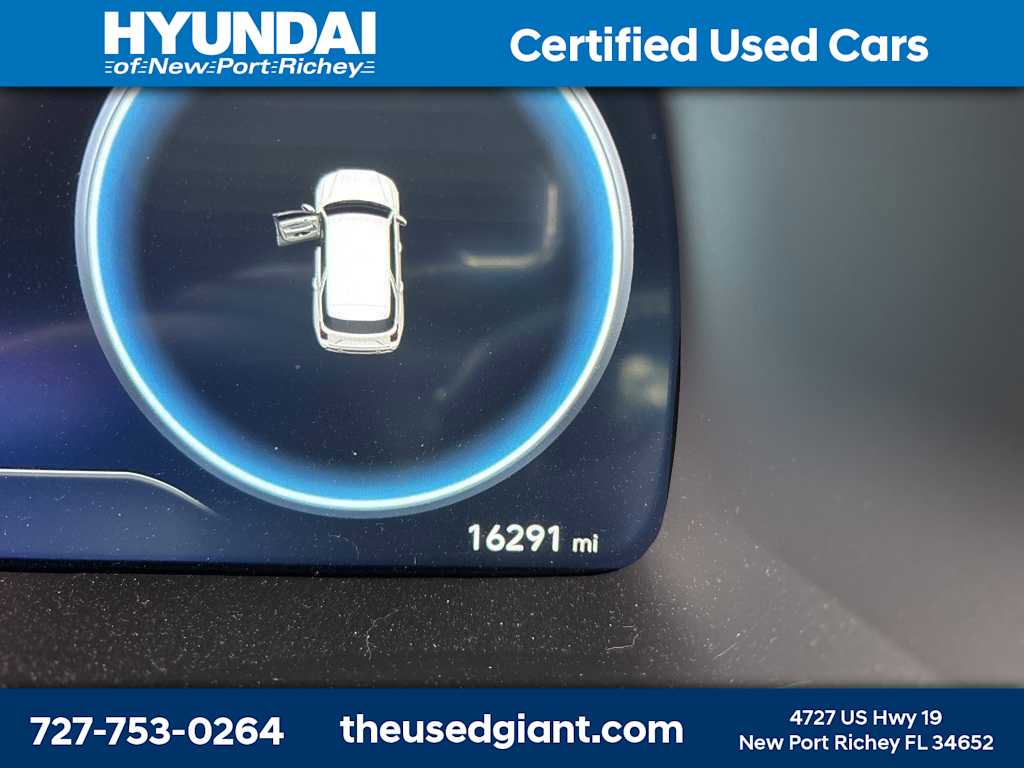 Thumbnail: 2023 Hyundai Palisade - 14