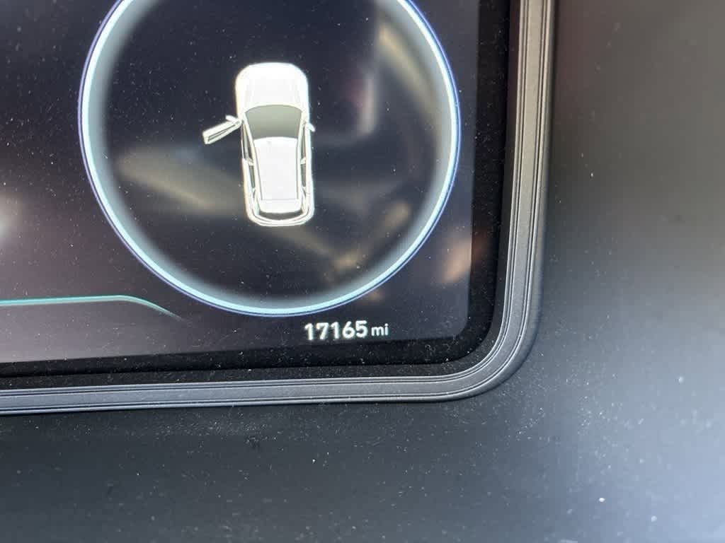 Thumbnail: 2022 Hyundai Kona - 7