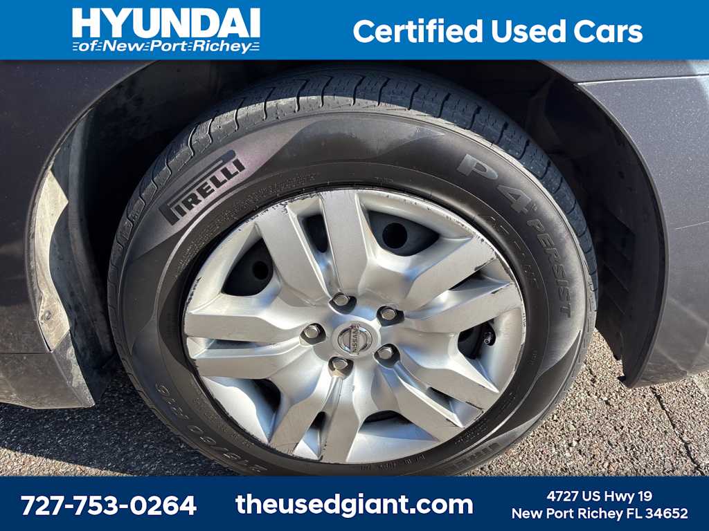 Thumbnail: 2010 Nissan Altima - 5