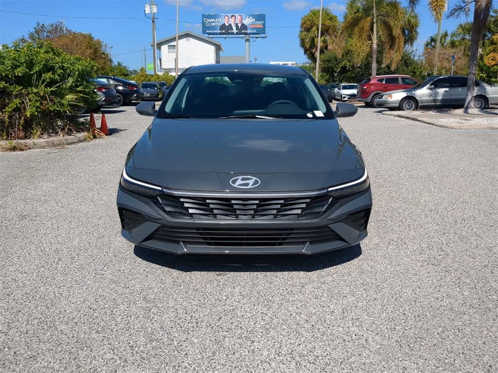 Thumbnail: 2026 Hyundai Elantra - 10