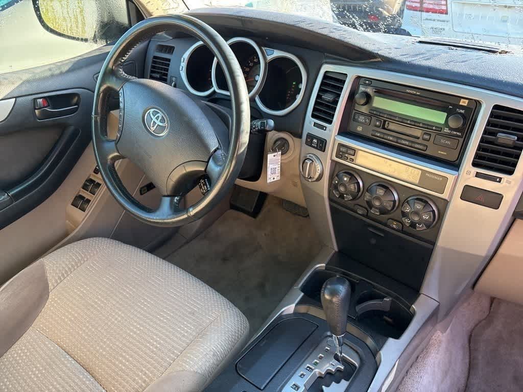 Thumbnail: 2004 Toyota 4Runner - 10