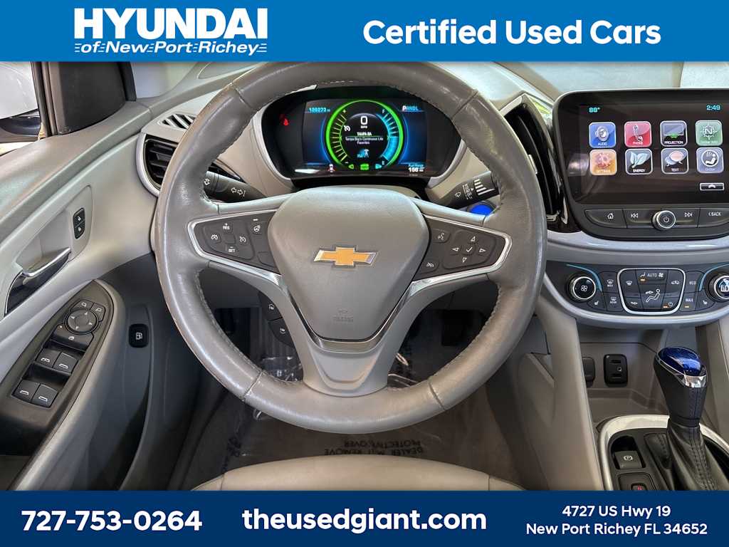 2017 Chevrolet Volt LT 13