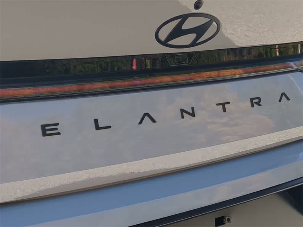 Thumbnail: 2026 Hyundai Elantra - 12