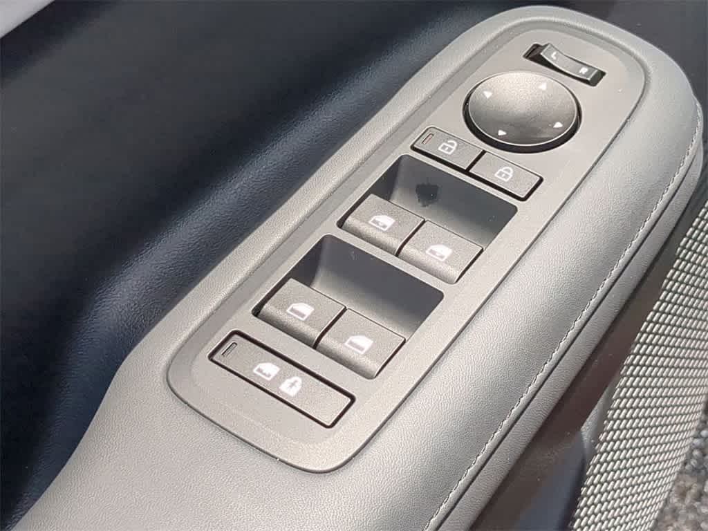 Thumbnail: 2025 Hyundai Santa Fe - 16