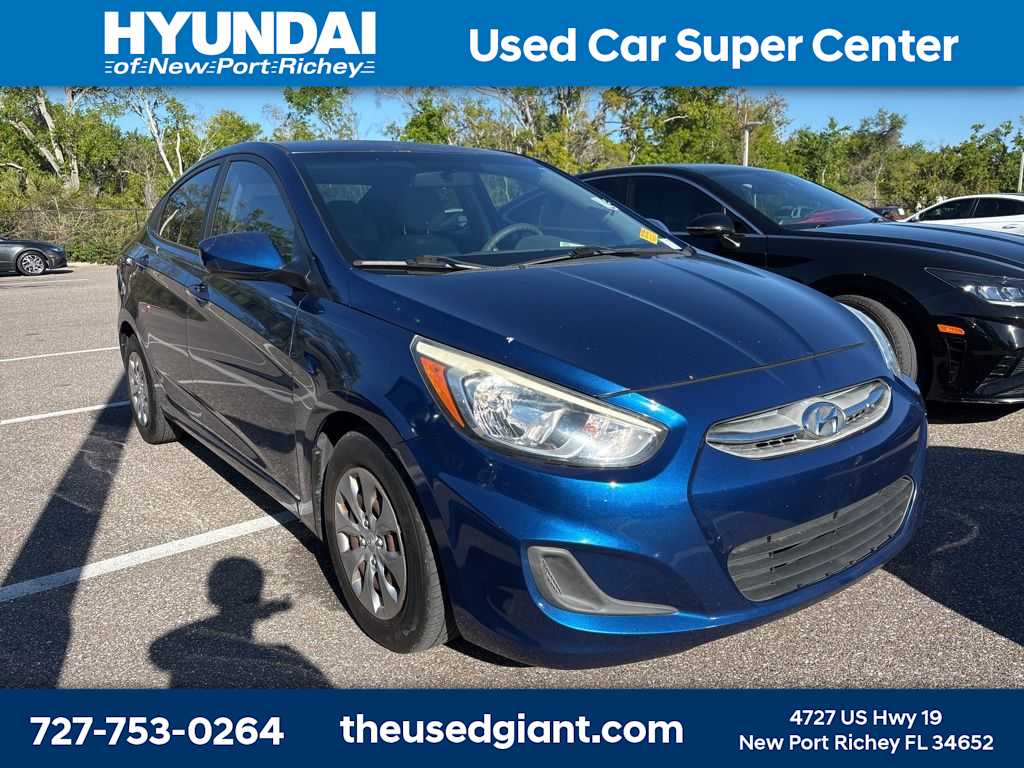 Thumbnail: 2015 Hyundai Accent - 4