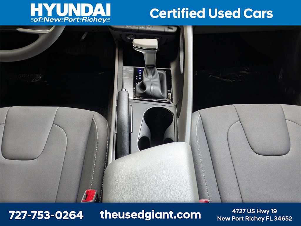 Thumbnail: 2023 Hyundai Elantra - 18