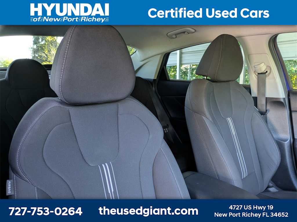 Thumbnail: 2023 Hyundai Elantra - 6