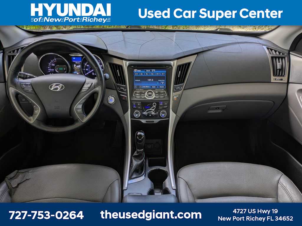 Thumbnail: 2014 Hyundai Sonata - 17