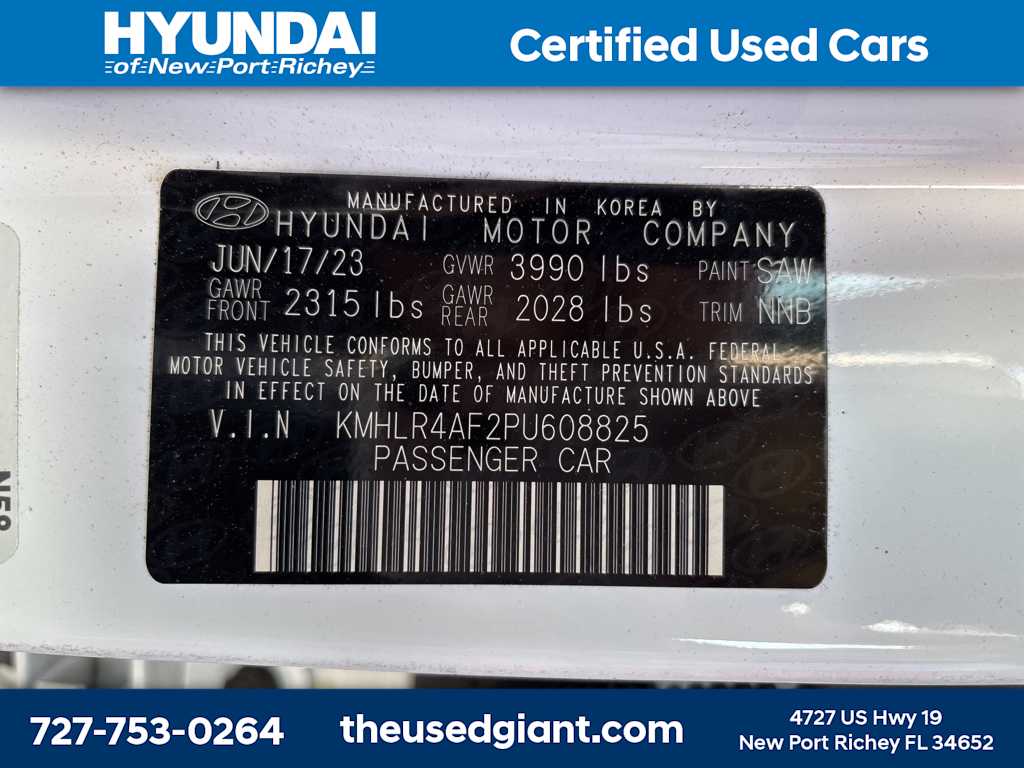 Thumbnail: 2023 Hyundai Elantra - 14