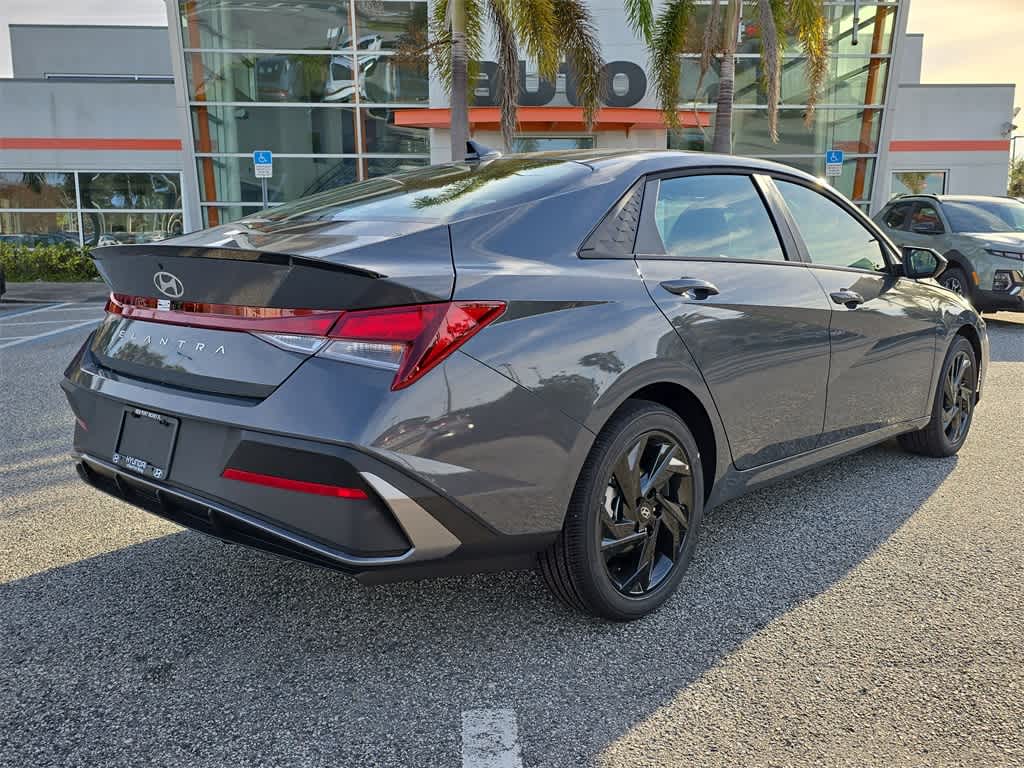 Thumbnail: 2026 Hyundai Elantra - 6