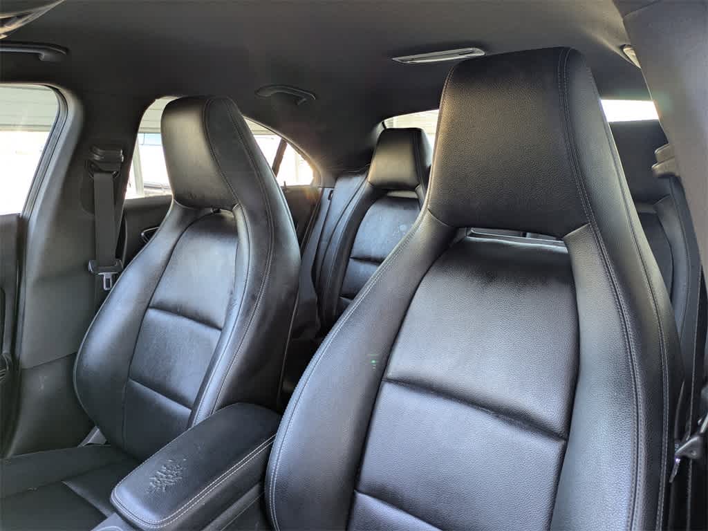 Thumbnail: 2018 Mercedes-Benz CLA - 7