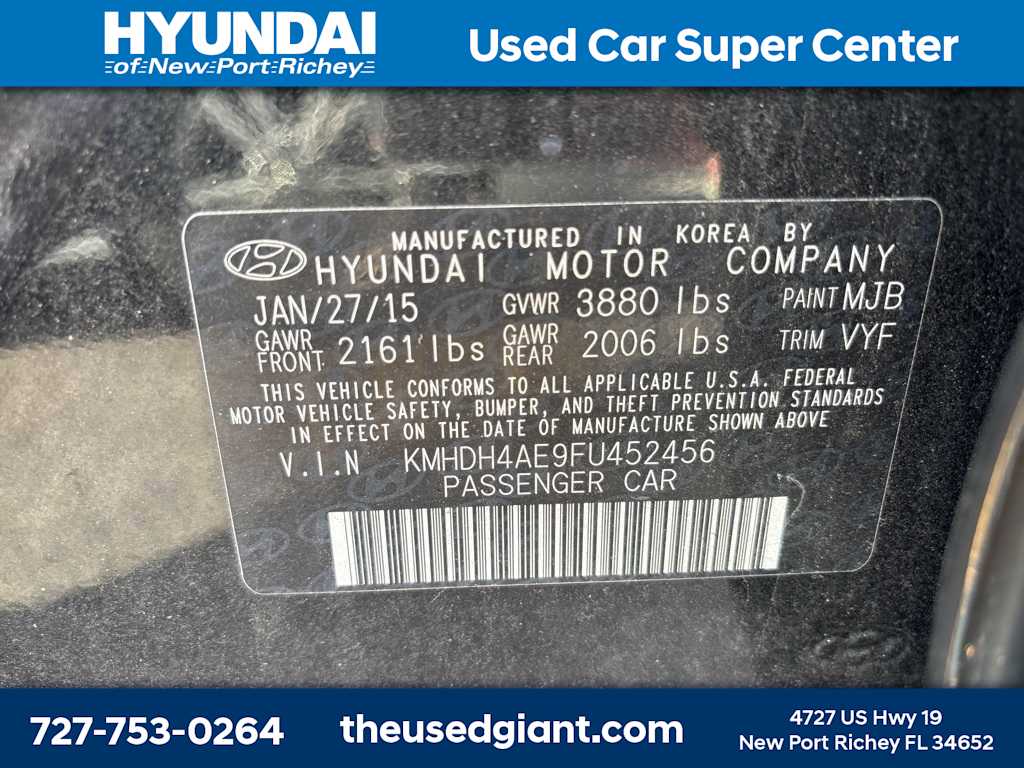 Thumbnail: 2015 Hyundai Elantra - 12