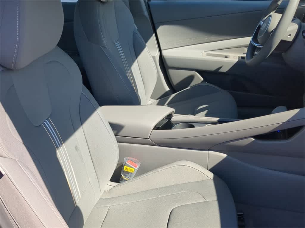 Thumbnail: 2026 Hyundai Elantra - 21