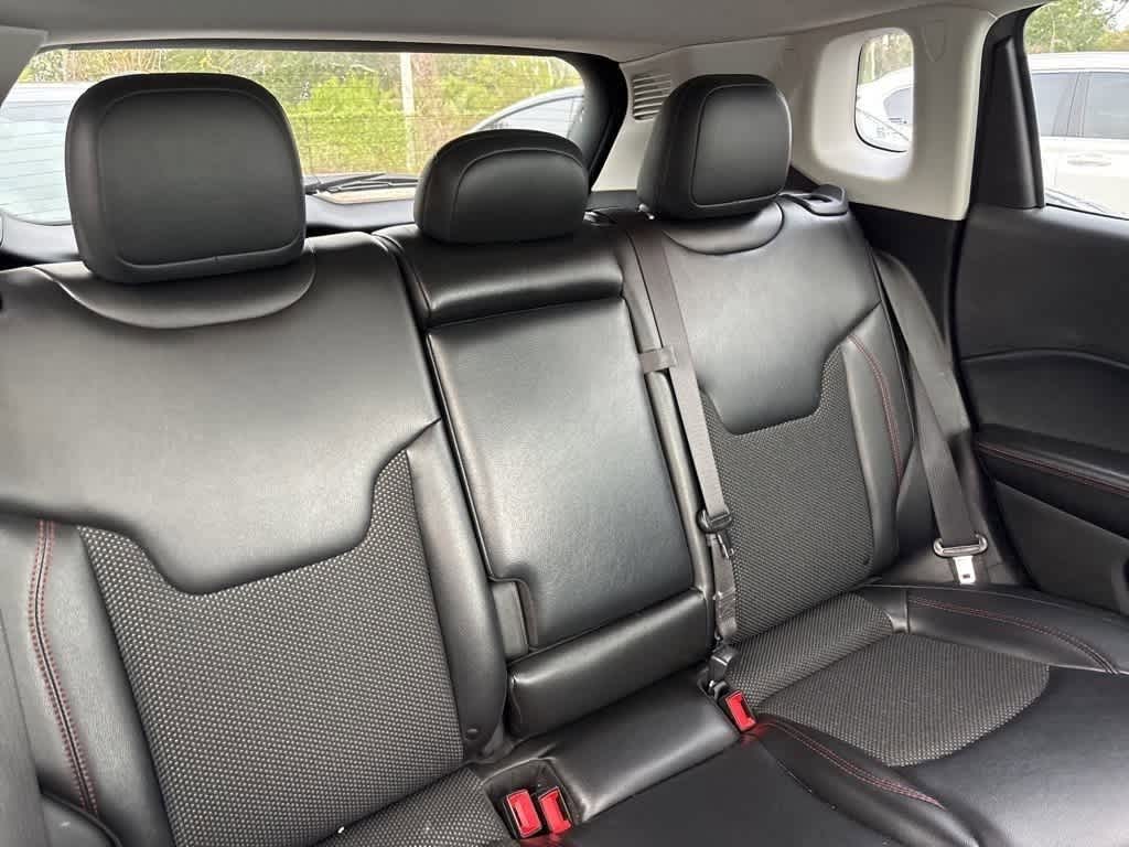 Thumbnail: 2021 Jeep Compass - 10