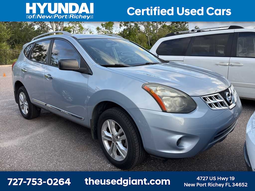Thumbnail: 2015 Nissan Rogue - 4