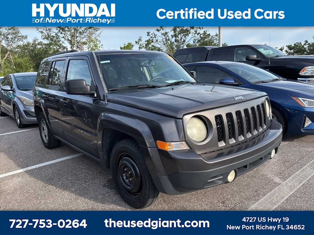 Thumbnail: 2014 Jeep Patriot - 4