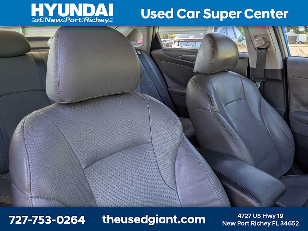 Thumbnail: 2013 Hyundai Sonata - 6